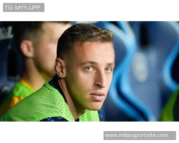 德天空报道法兰克福冬窗有意租借纽卡前锋奥苏拉加强阵容